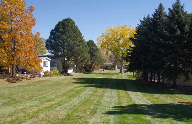 Holiday Village - Colorado